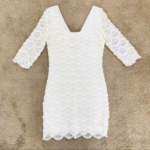 Guess Jeans White Scallop Style Dress